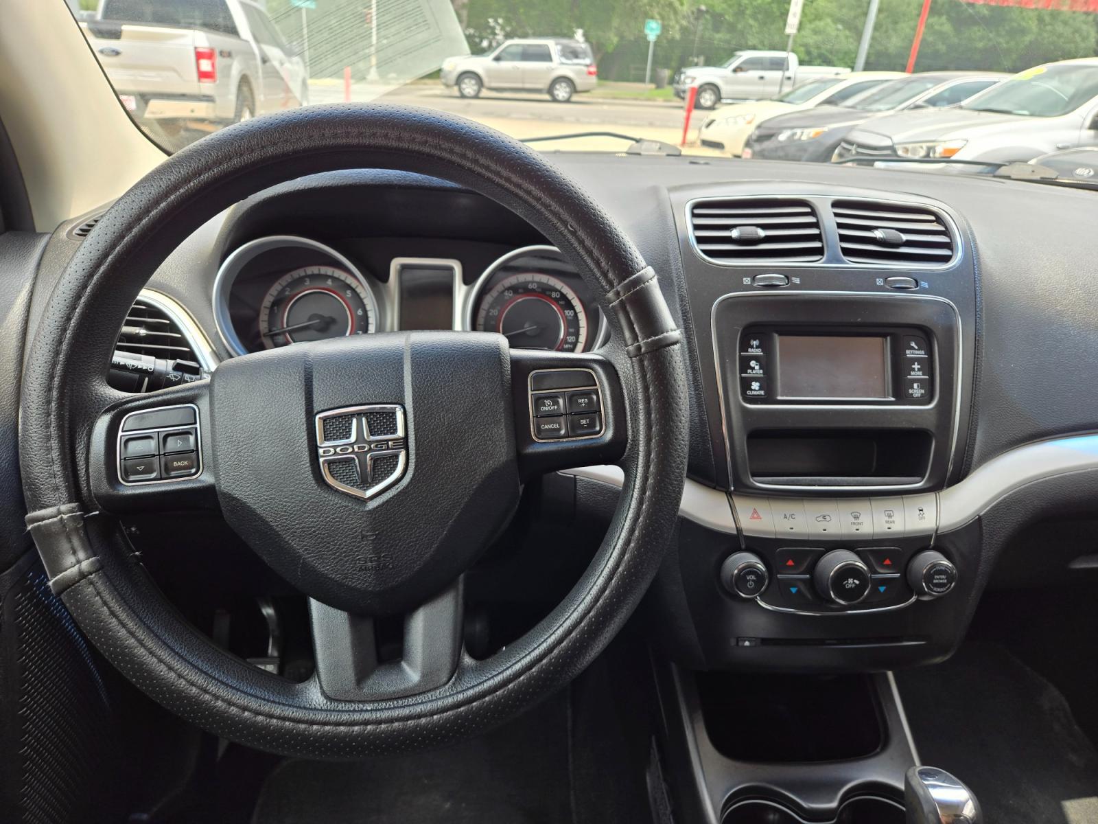 2014 GRAY Dodge Journey SXT (3C4PDCBGXET) with an 3.6L V6 DOHC 24V engine, 6-Speed Automatic transmission, located at 503 West Court, Seguin, TX, 78155, (830) 379-3373, 29.568621, -97.969803 - 2014 Dodge Journey SXT with a 3.6L V6 DOHC 24V, Automatic, Tilt, Cruise, AM/FM/CD/AUX Touchscreen Stereo, Power Windows, Locks, Seat and Side Mirrors, Tinted Windows, Third Row Seating, Dual Climate Control, Rear A/C, Backup Camera, Alloy Wheels, Rear Defroster, Rear Wiper and more!! - Photo #5